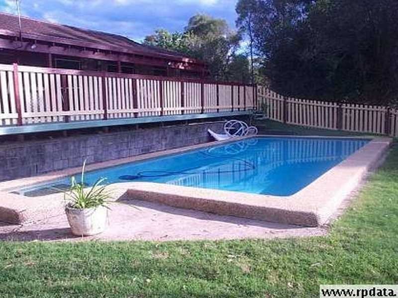 13 Todman Drive, Mudgeeraba QLD 4213